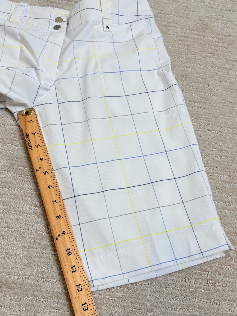 Nike Golf Womens Dri-FIt Plaid Windowpane Bermuda Shorts Size M 8 White Stretch - Picture 8 of 12